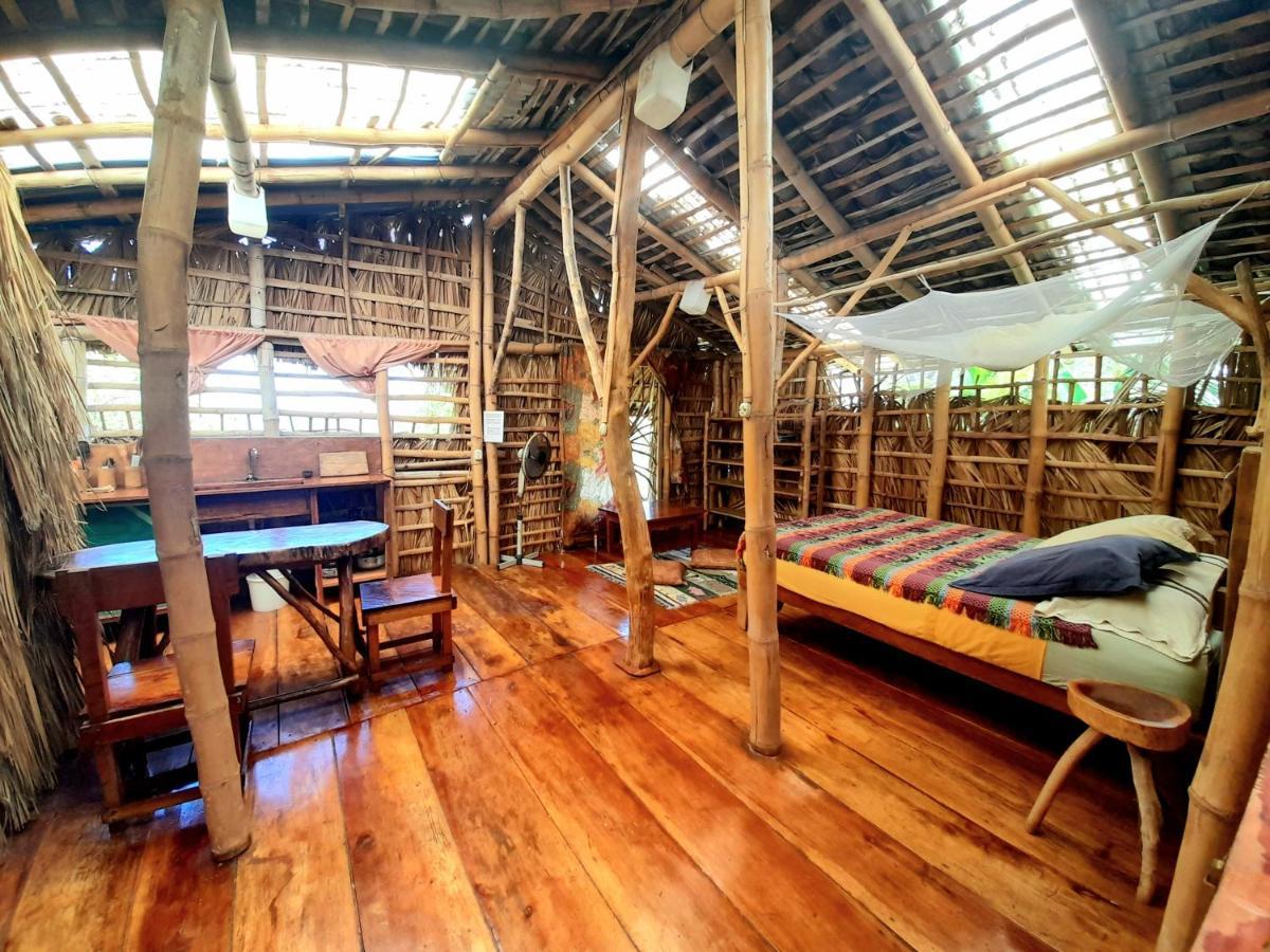 El Bamboo Cabins Balgue ภายนอก รูปภาพ