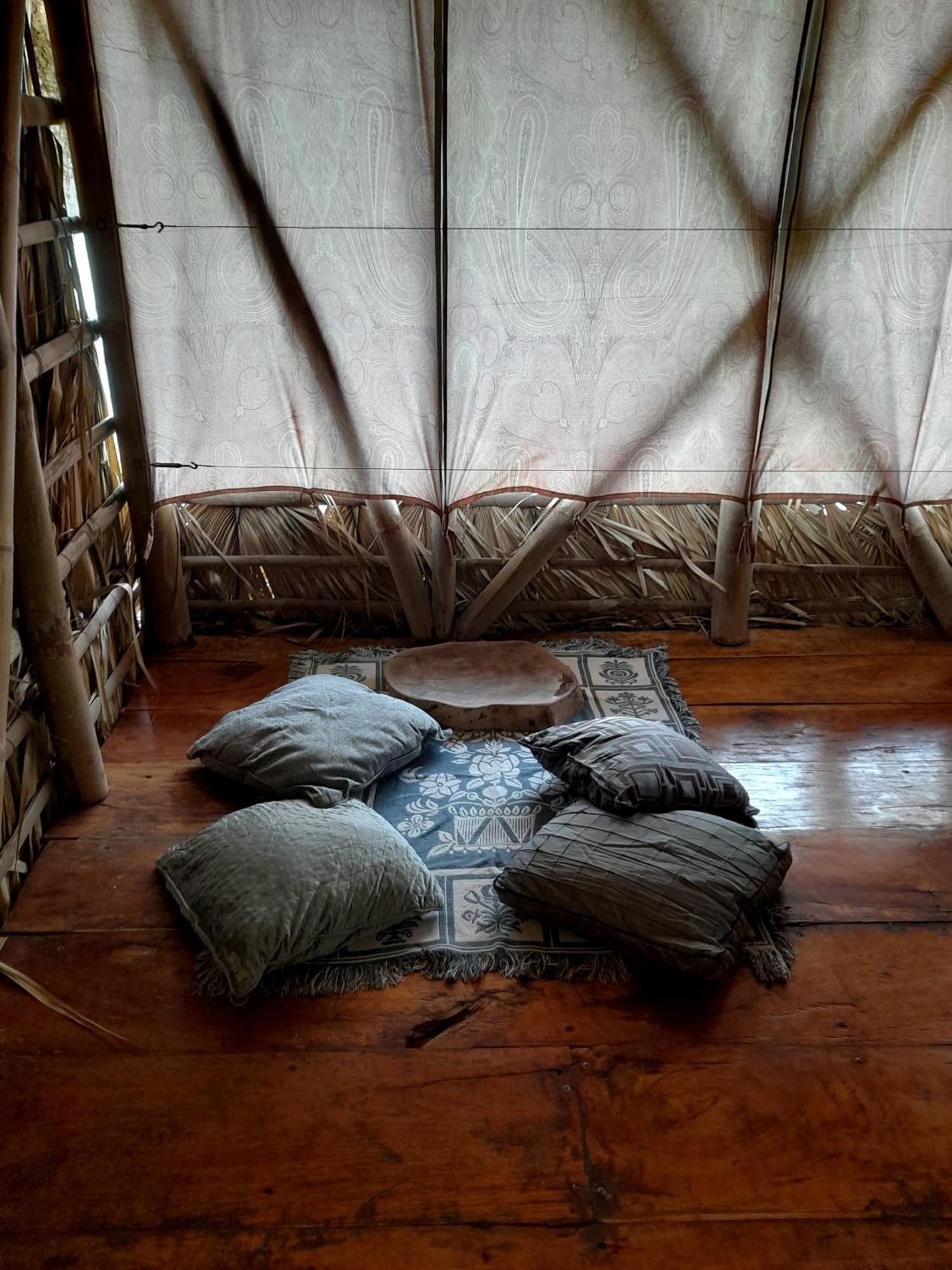 El Bamboo Cabins Balgue ภายนอก รูปภาพ