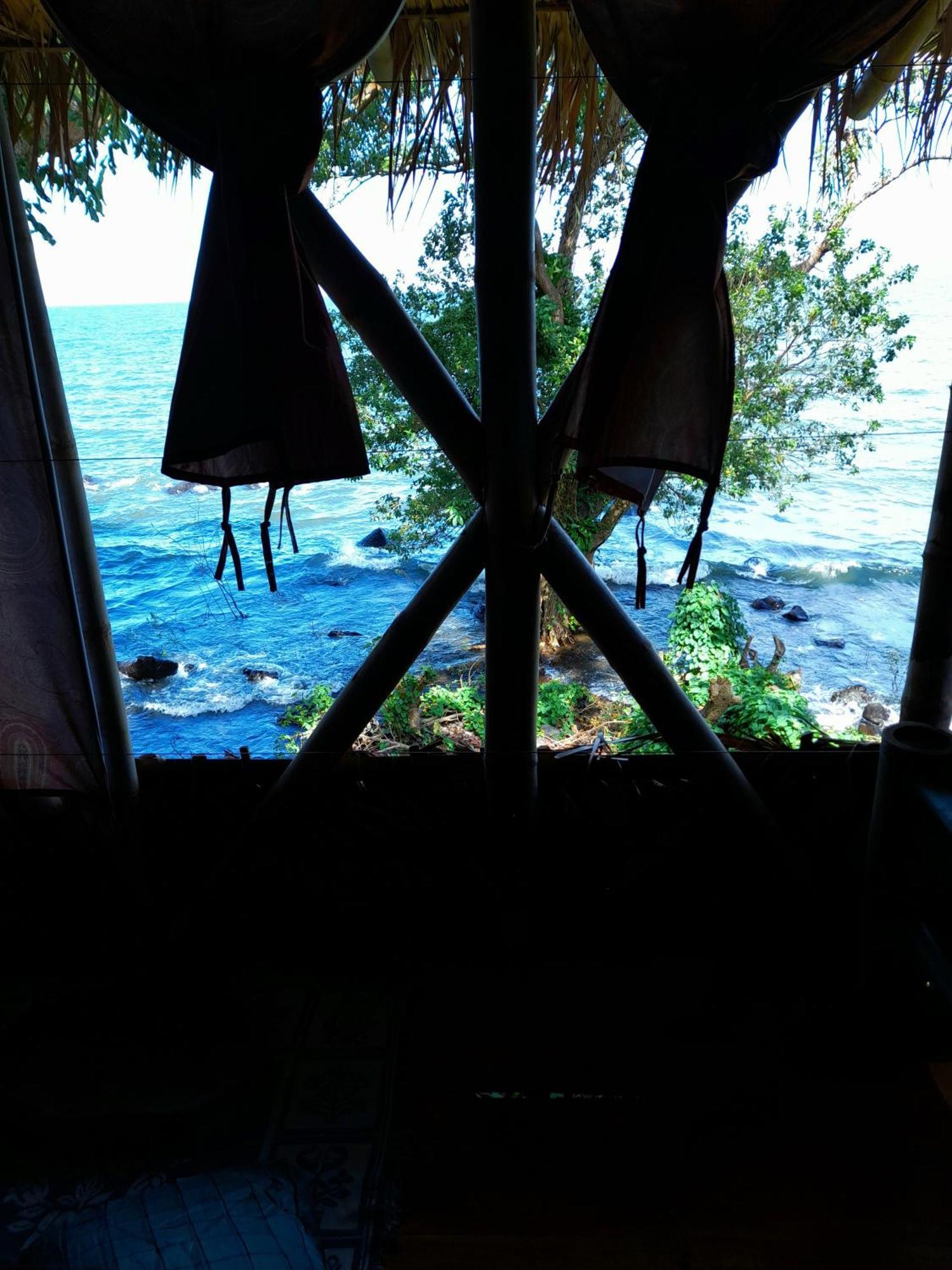 El Bamboo Cabins Balgue ภายนอก รูปภาพ